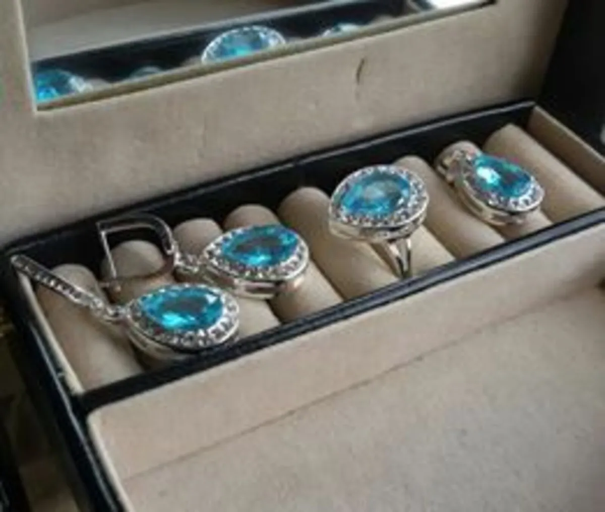 Paraiba Tourmaline Set - Image 2