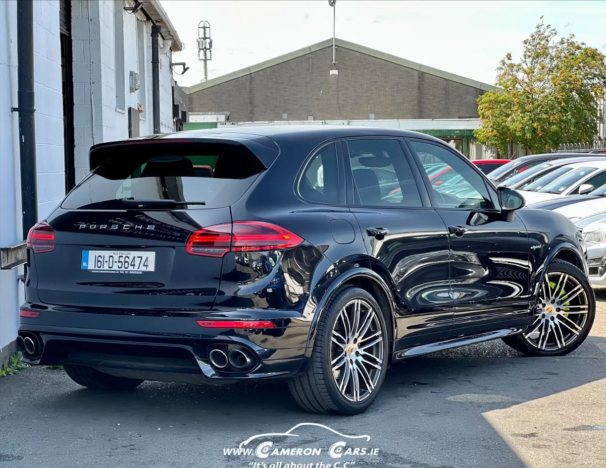 PORSCHE CAYENNE S BLACK ON BLACK 416hp - Image 4