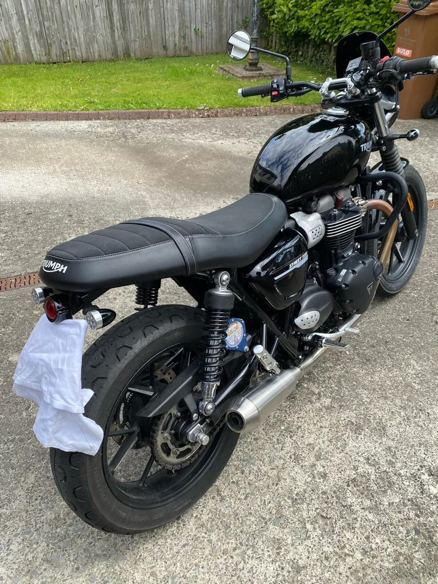 Triumph street twin - Image 4
