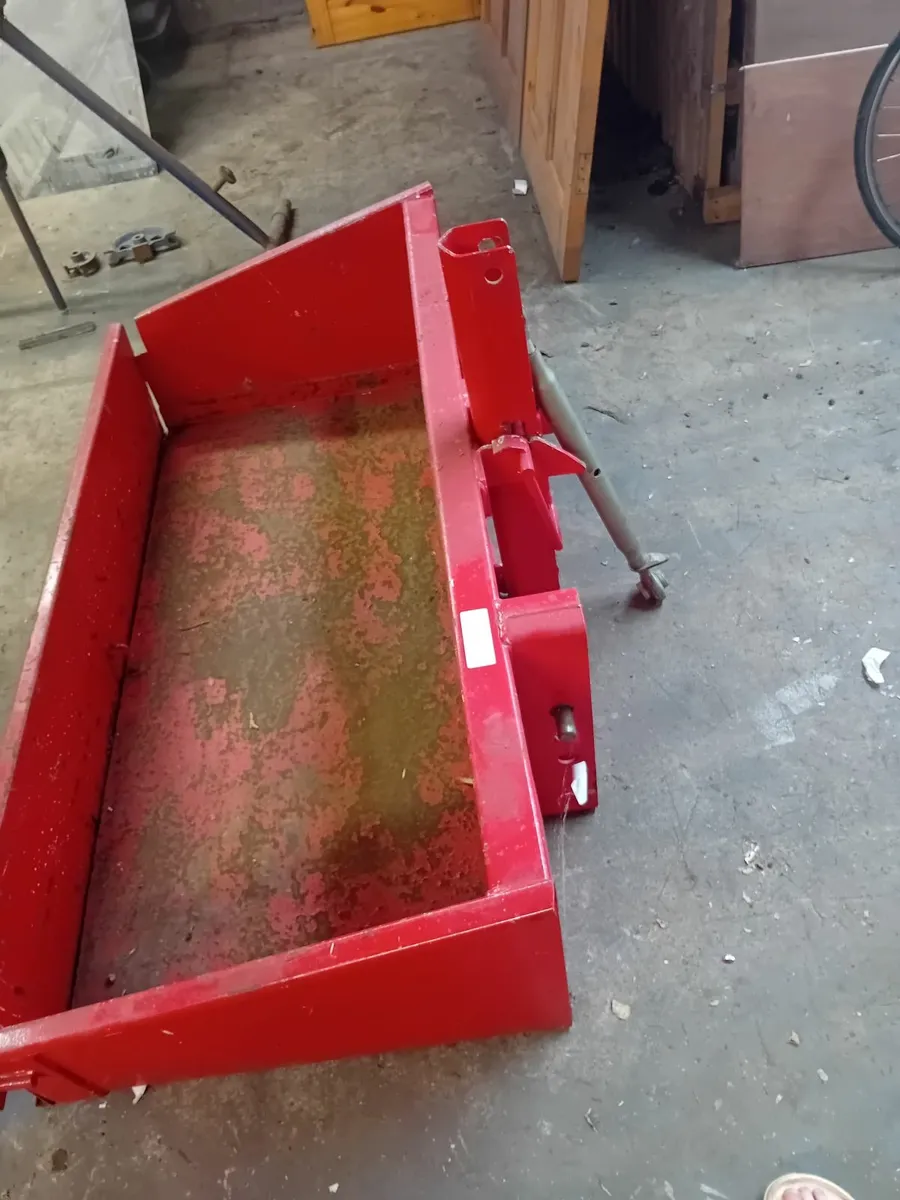 Bicycle/ transport box/boot cleaners/doors - Image 2