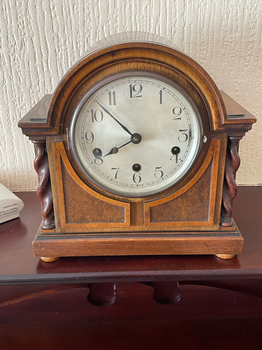 Antique clock - Image 1