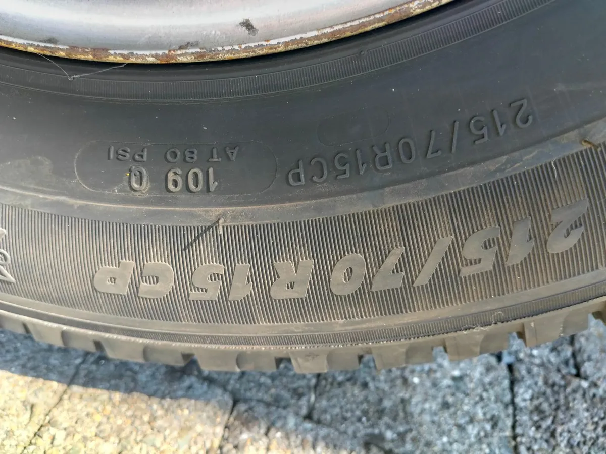 camper wheels / tyres 215/70r15cp - Image 1