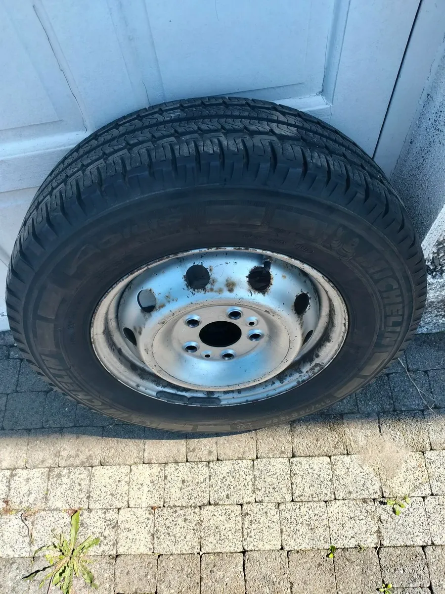 camper wheels / tyres 215/70r15cp - Image 4