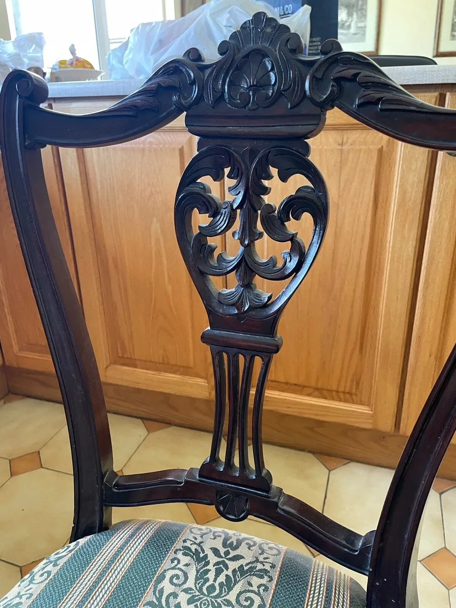 Ornate chairs - Image 2