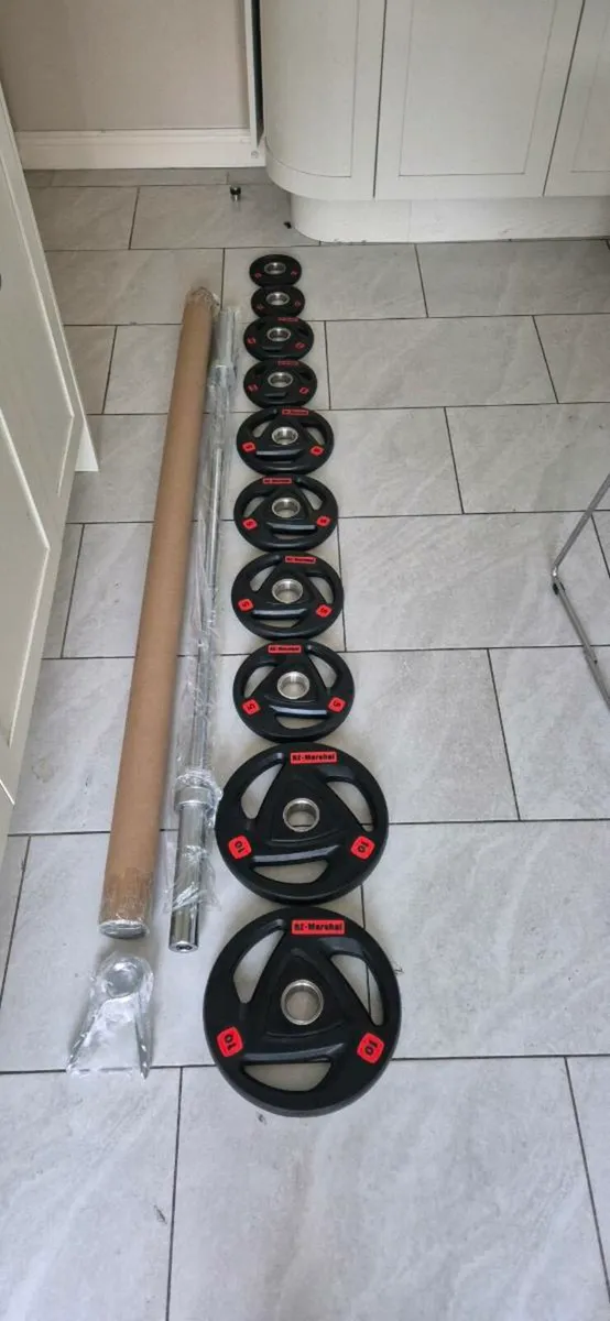 Brand new large Olympic weight lifting set - Image 3
