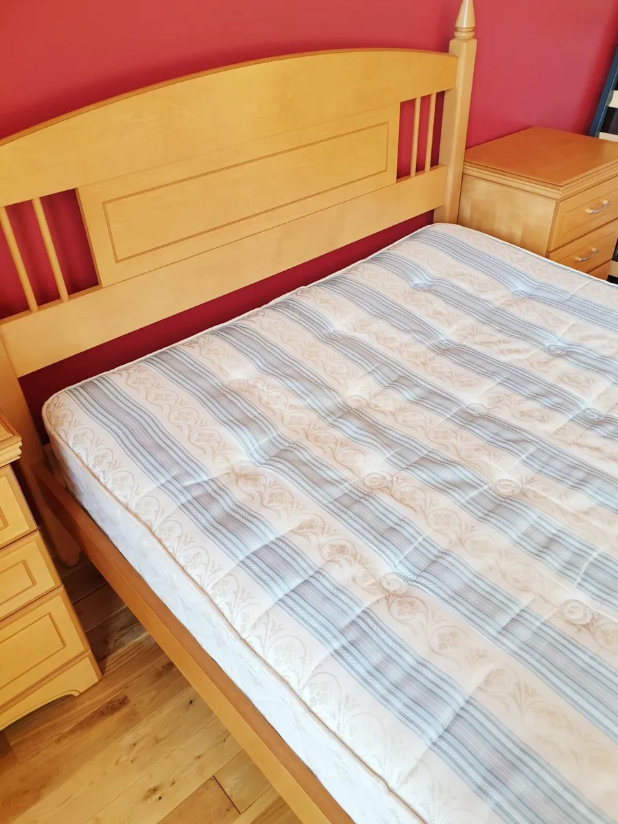Complete rossmore bedroom furniture set - Image 3