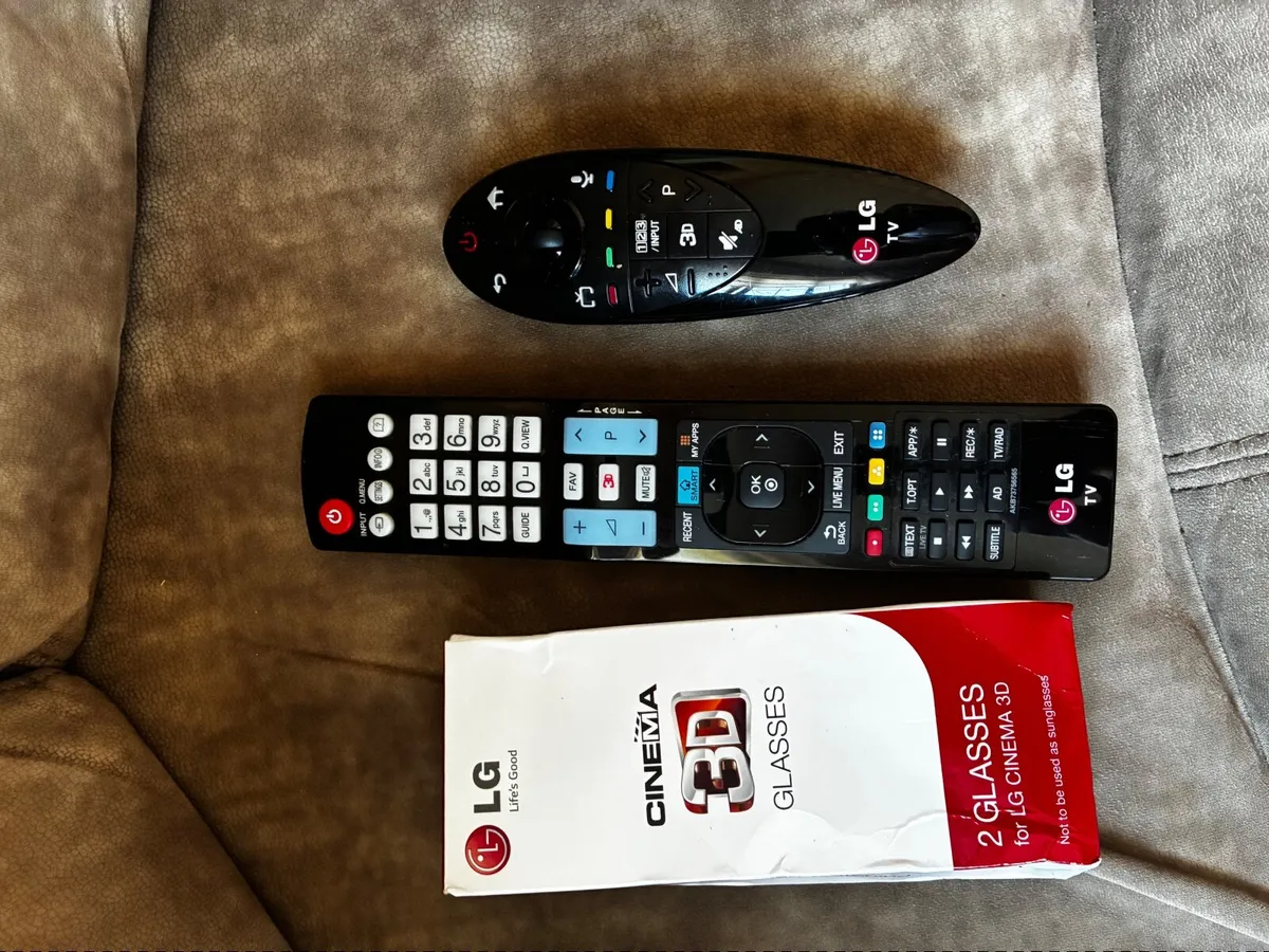 42” LG Smart TV - Image 4