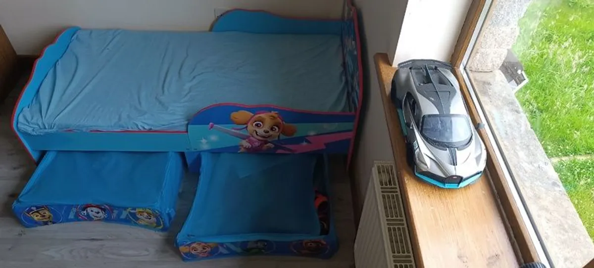 Paw patrol bed with mattress - Image 2