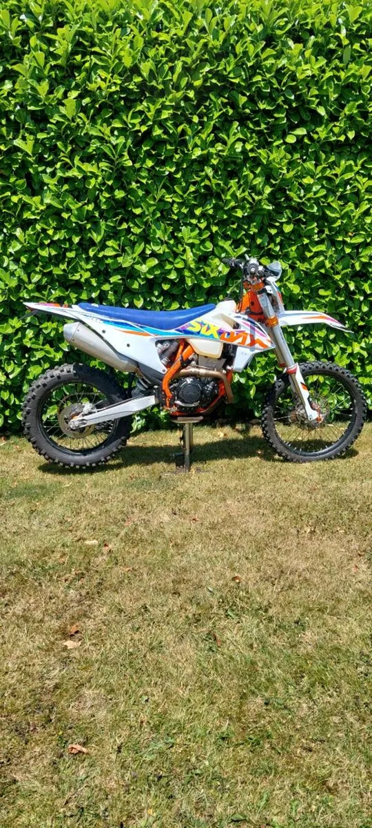 KTM 350 EXC-F 2022 SIX DAYS - Image 1