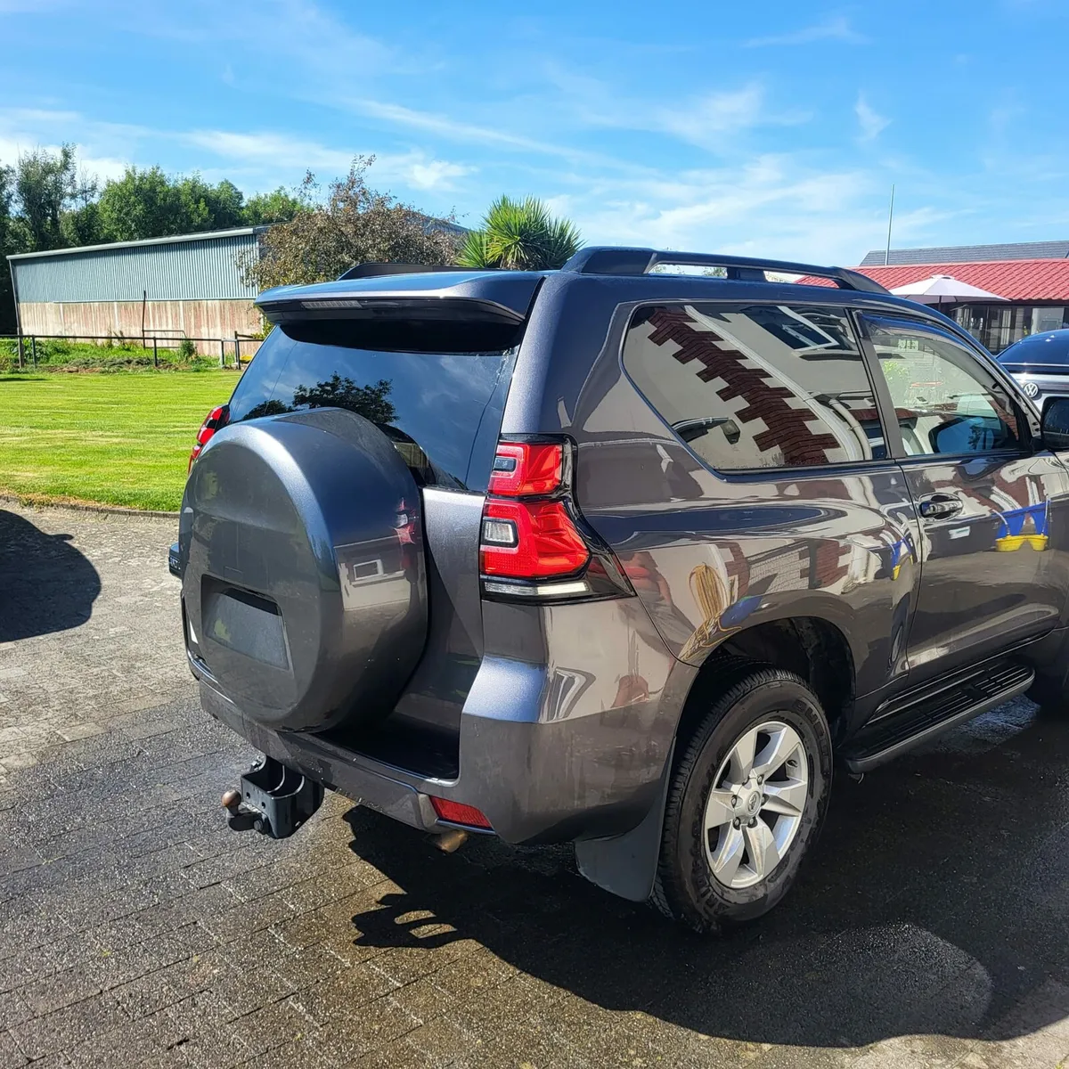 221 Toyota Landcruiser SWB - Image 3