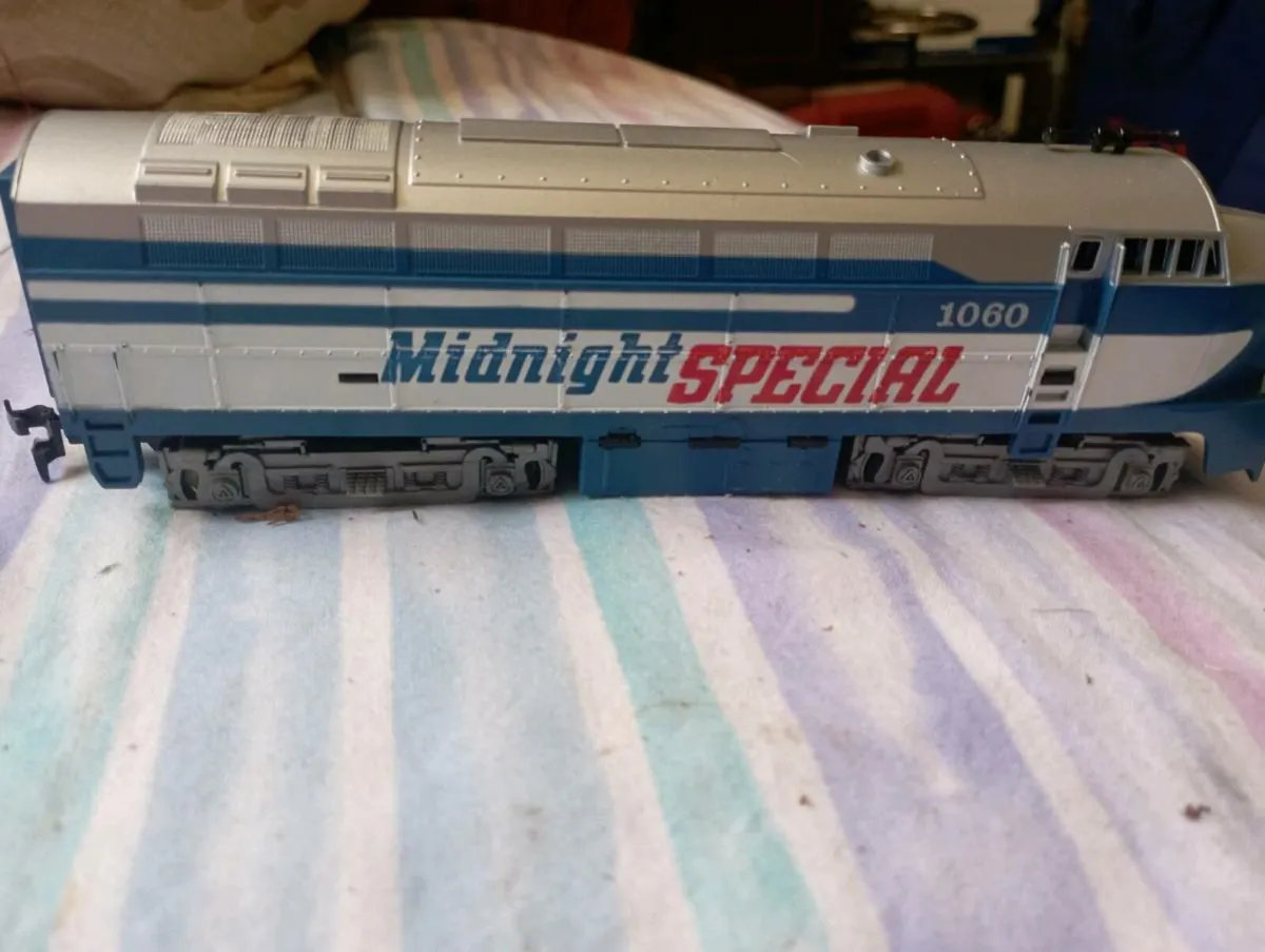 VINTAGE TYCO LOCOMOTIVE HO SCALE - Image 2