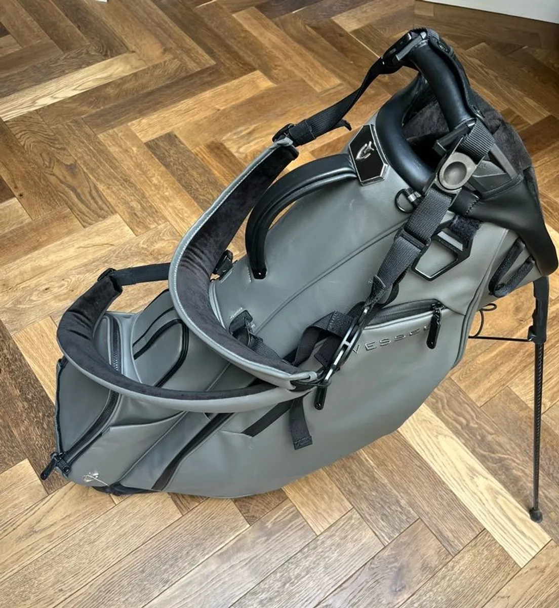 Vessel Player IV 6-Way Golf Stand Bag - Grey - Image 1