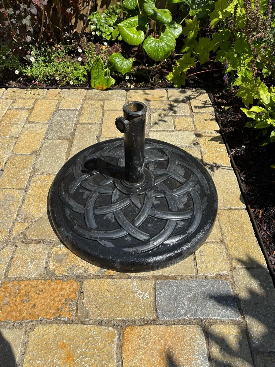 Crank Parasol brown and heavy base - Image 3
