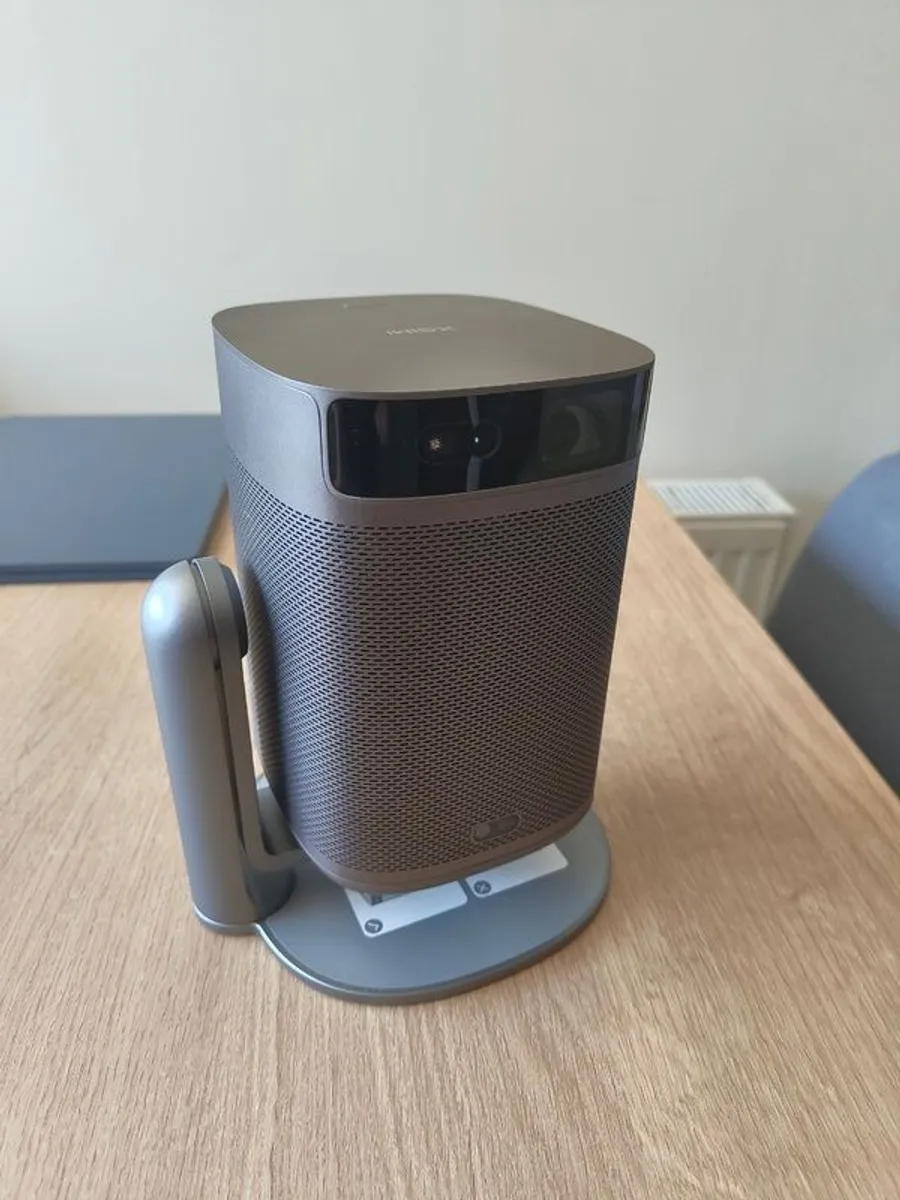 Xgimi MoGo 2 Pro Projector with stand - Image 1