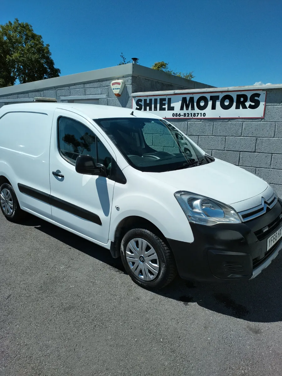 2019 BERLINGO VAN 3 SEATER - Image 2