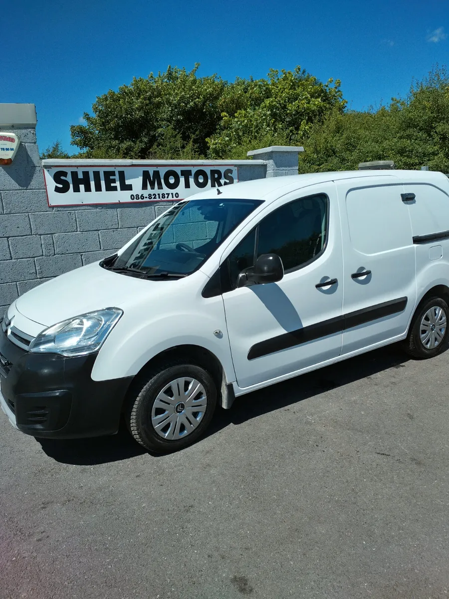 2019 BERLINGO VAN 3 SEATER - Image 4