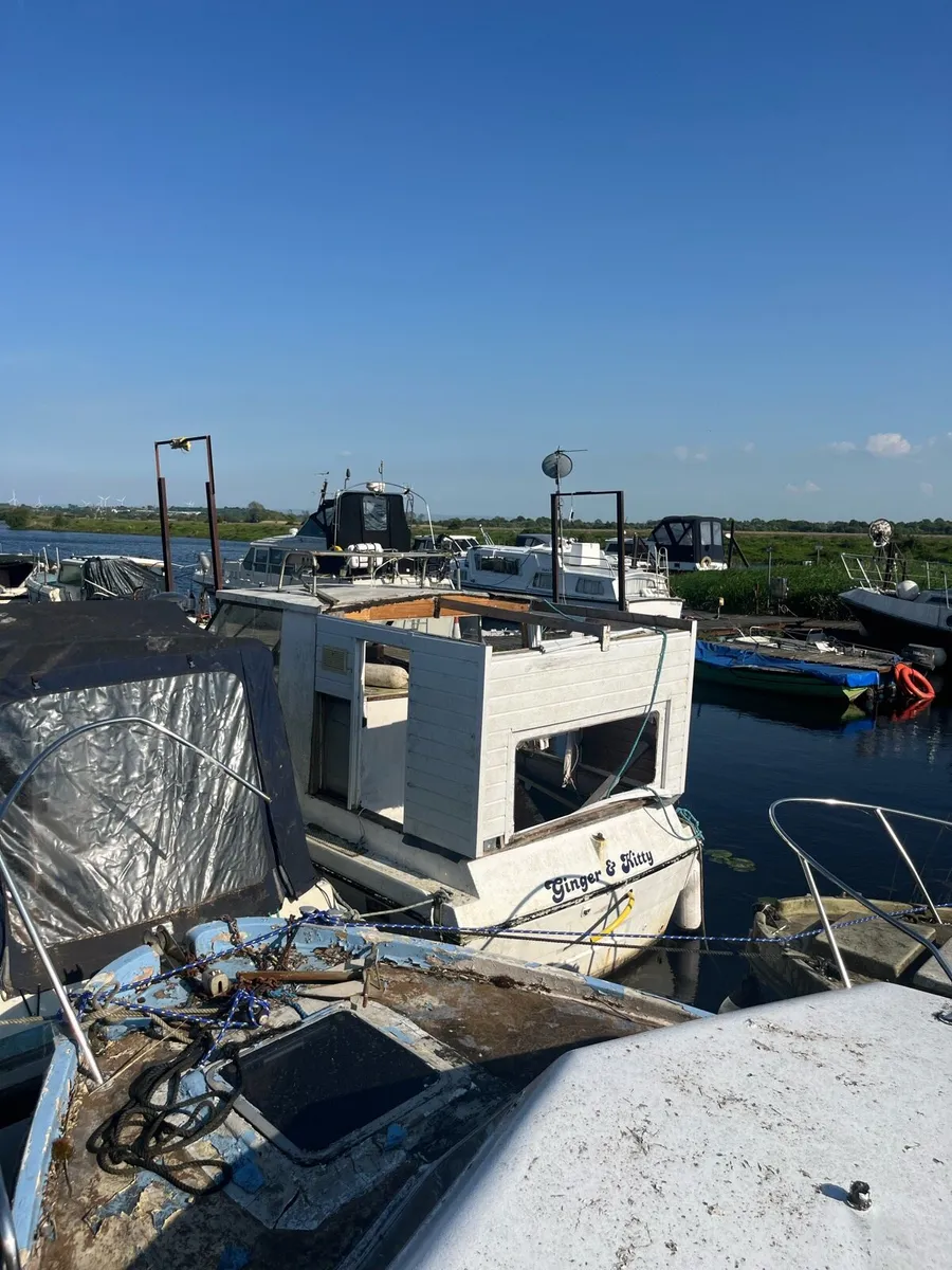 Boats - Image 4