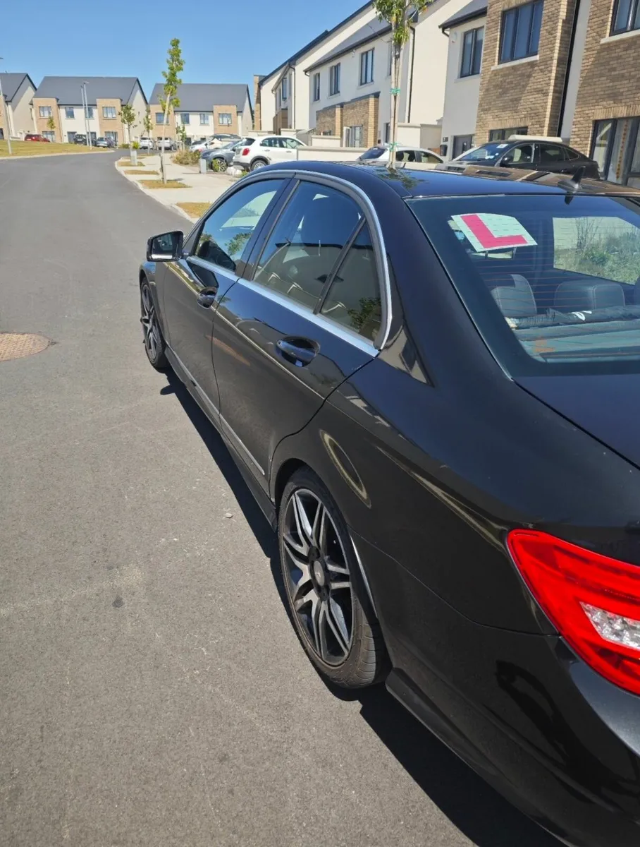 Mercedes-Benz C-Class AMG - Image 4
