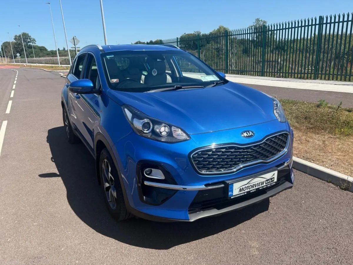 Kia Sportage K3 5DR, Reversing Camera, Six speed t - Image 3