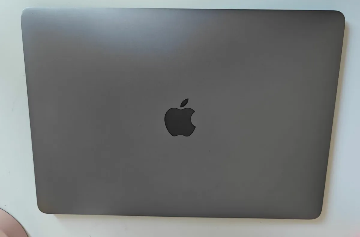 MacBook Pro A1708 2017 Two Thunderbolt 3 ports - Image 2