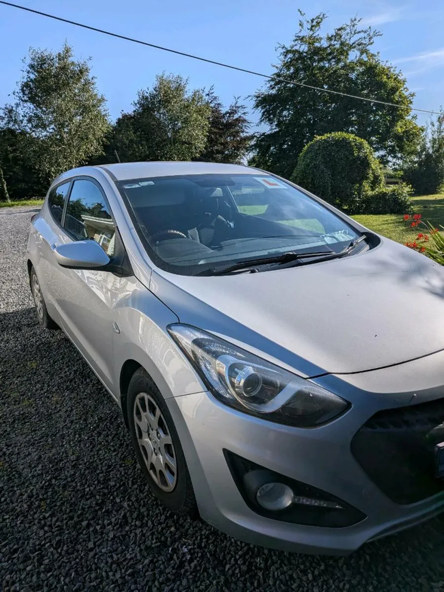 Hyundai i30 2013 - Image 1