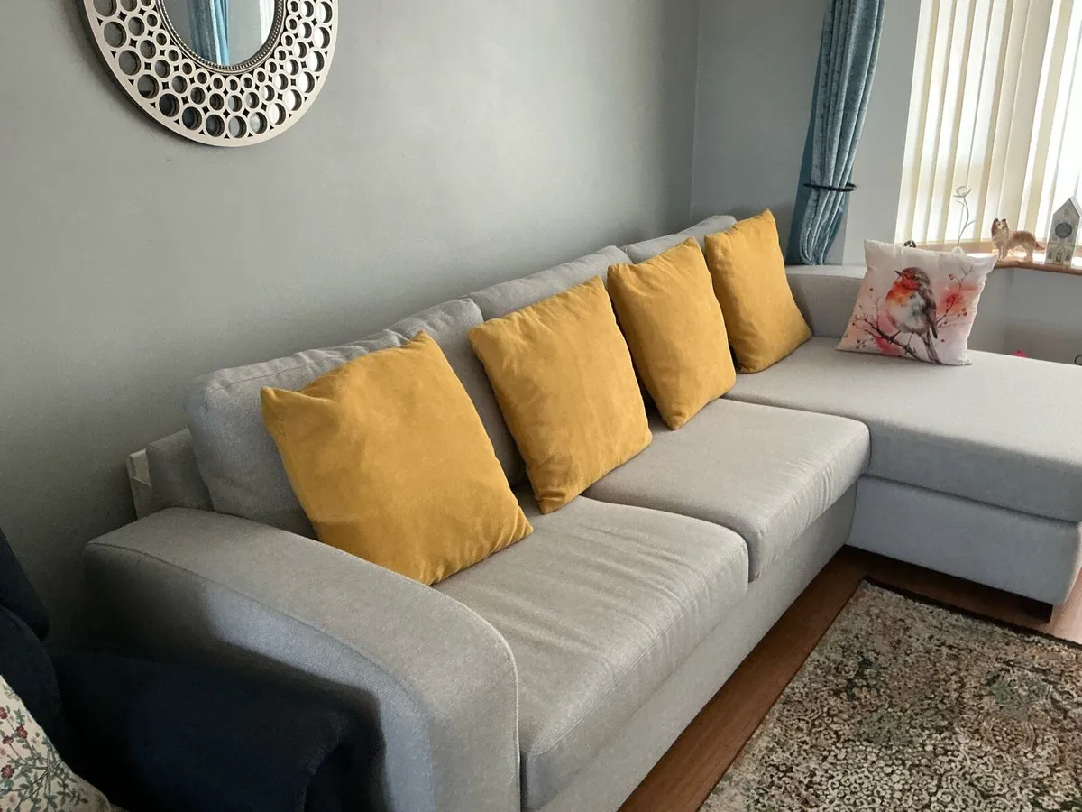 Chaise sofa suite - Image 1