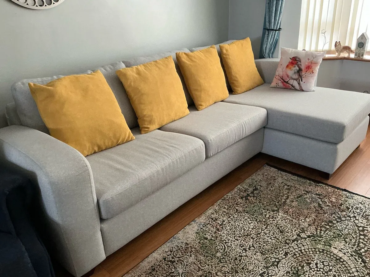 Chaise sofa suite - Image 4