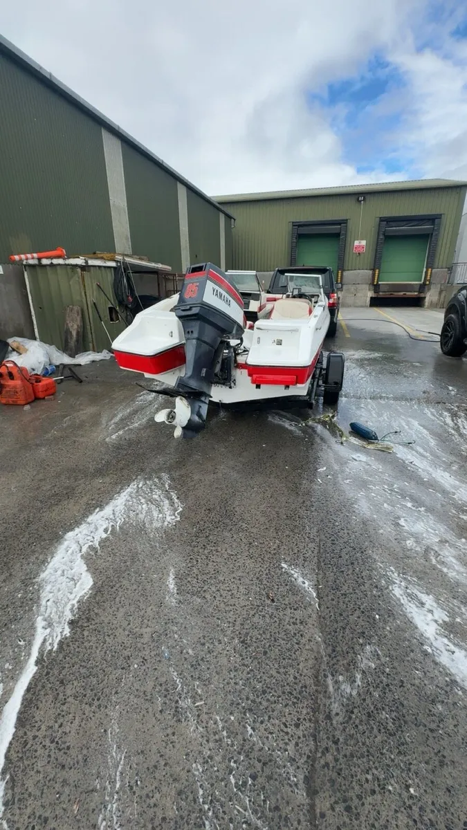 SPEED BOAT - Image 4