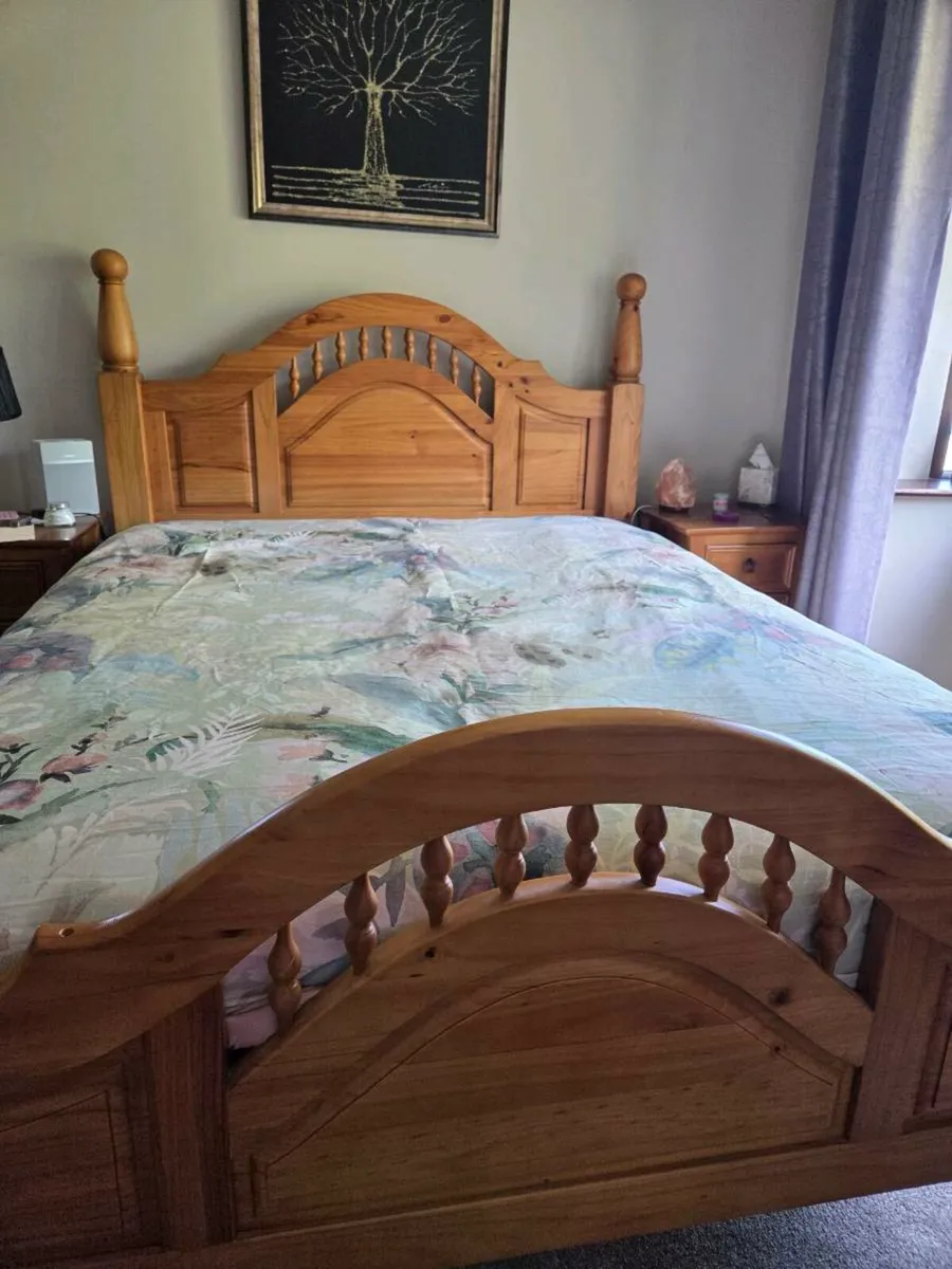 King Size Solid Pine Bed - Image 1