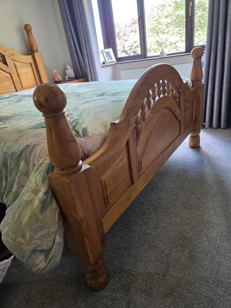 King Size Solid Pine Bed - Image 4