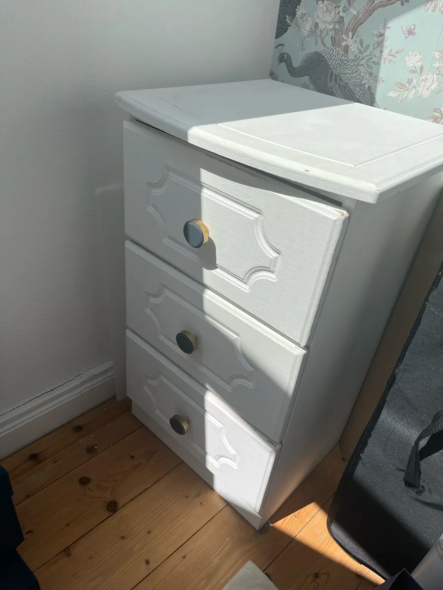 Free items for collection in clonee - Image 1