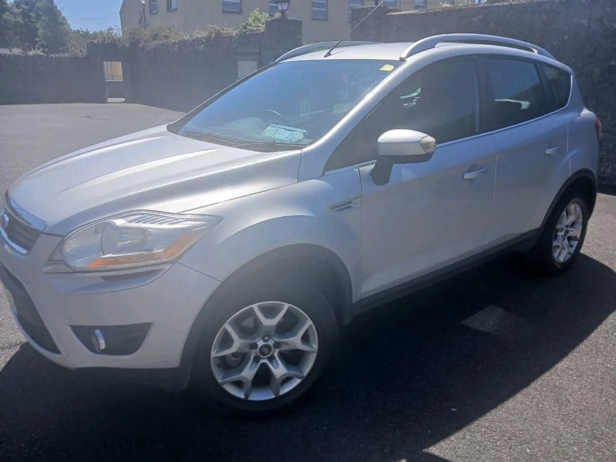 FORD KUGA (2010)  ZETEC 2.0 TDCI NCT 08/12/25 - Image 3