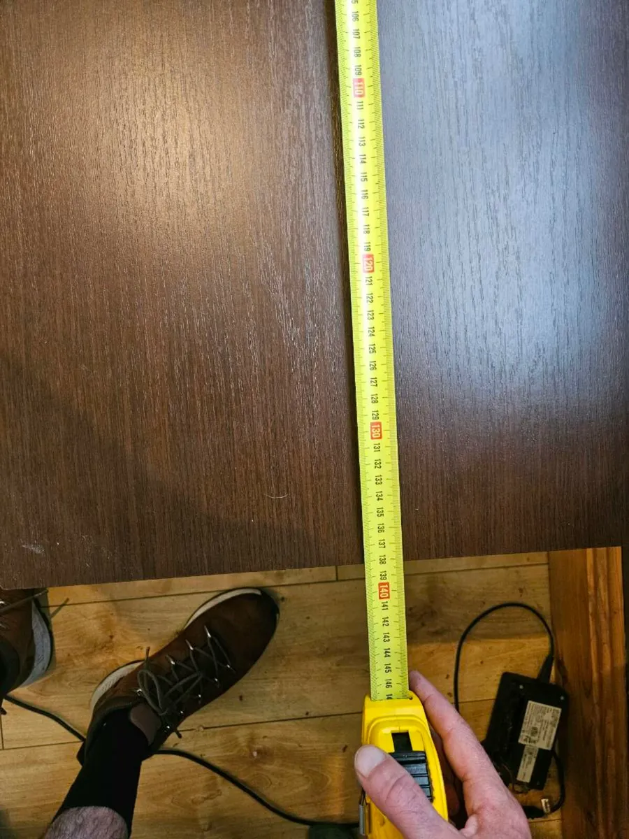 TV stand with drawers - Image 2
