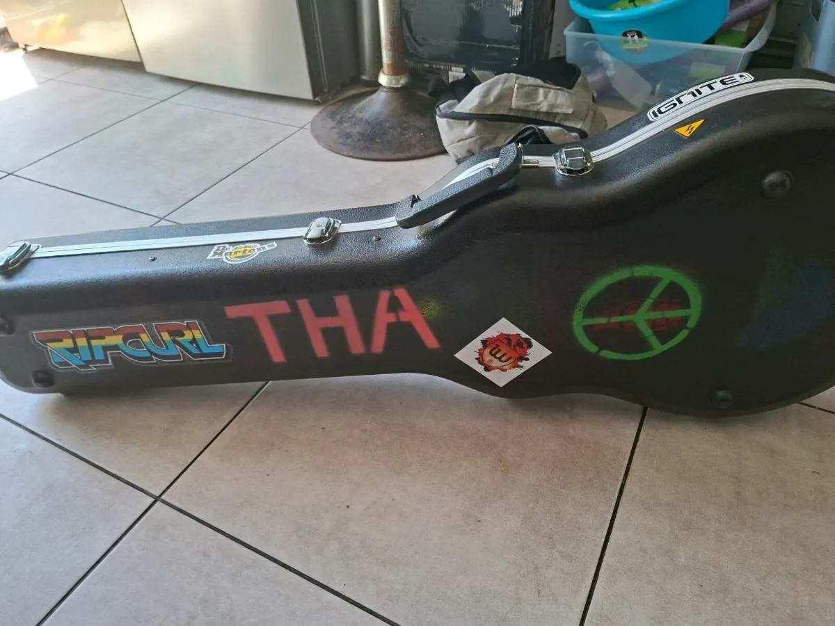 Guitar Hardcase for Les Paul - Image 4