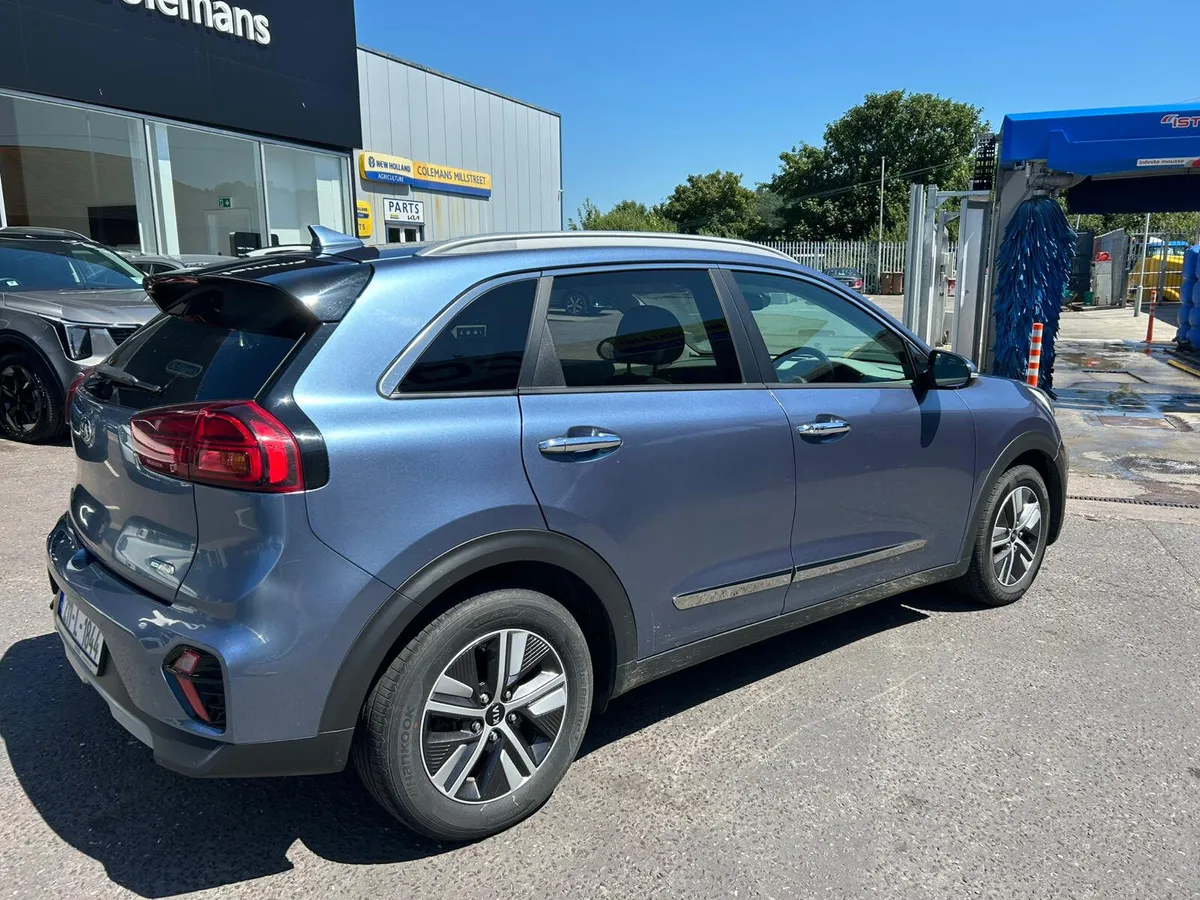 Kia Niro PE 1.6 Plug-in Hybrid 2021 (211) - Image 3