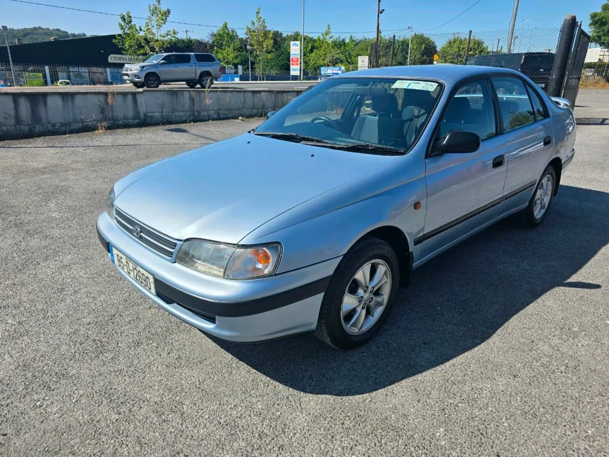 Toyota Carina e Diesel - Image 2