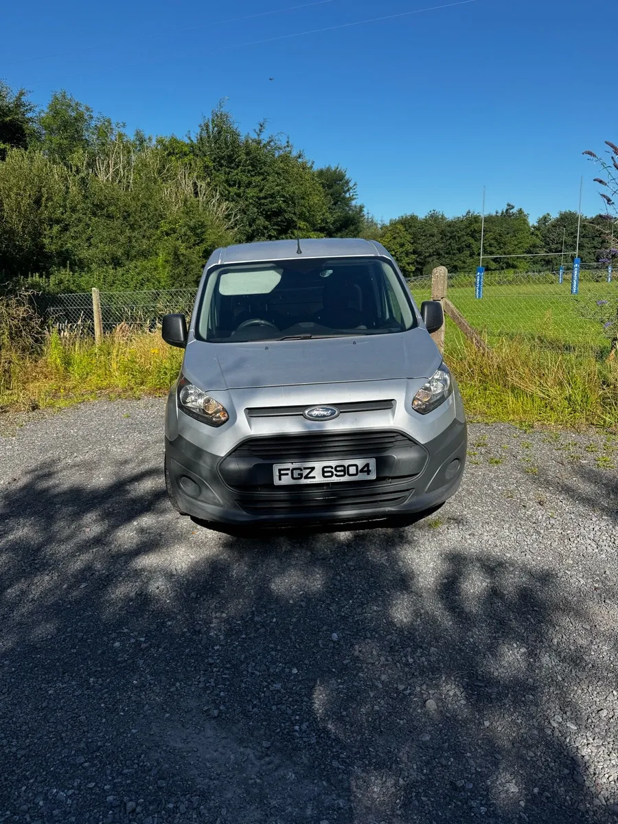 2017 Ford transit connect - Image 2