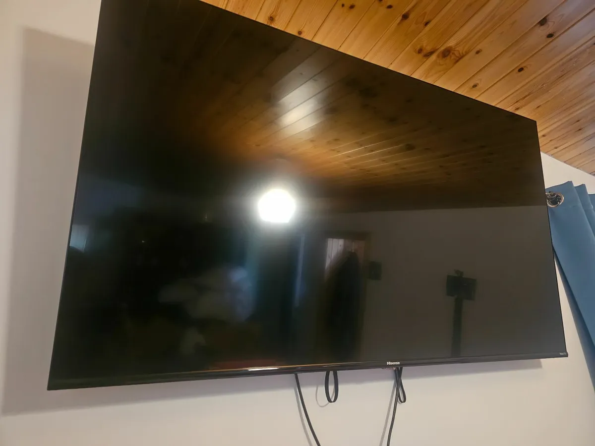 Hisense Roku 55" Inch Smart 4K HDR Freeview TV - Image 1