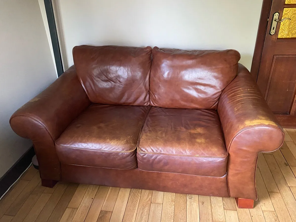 FREE leather Italian sofas - Image 2