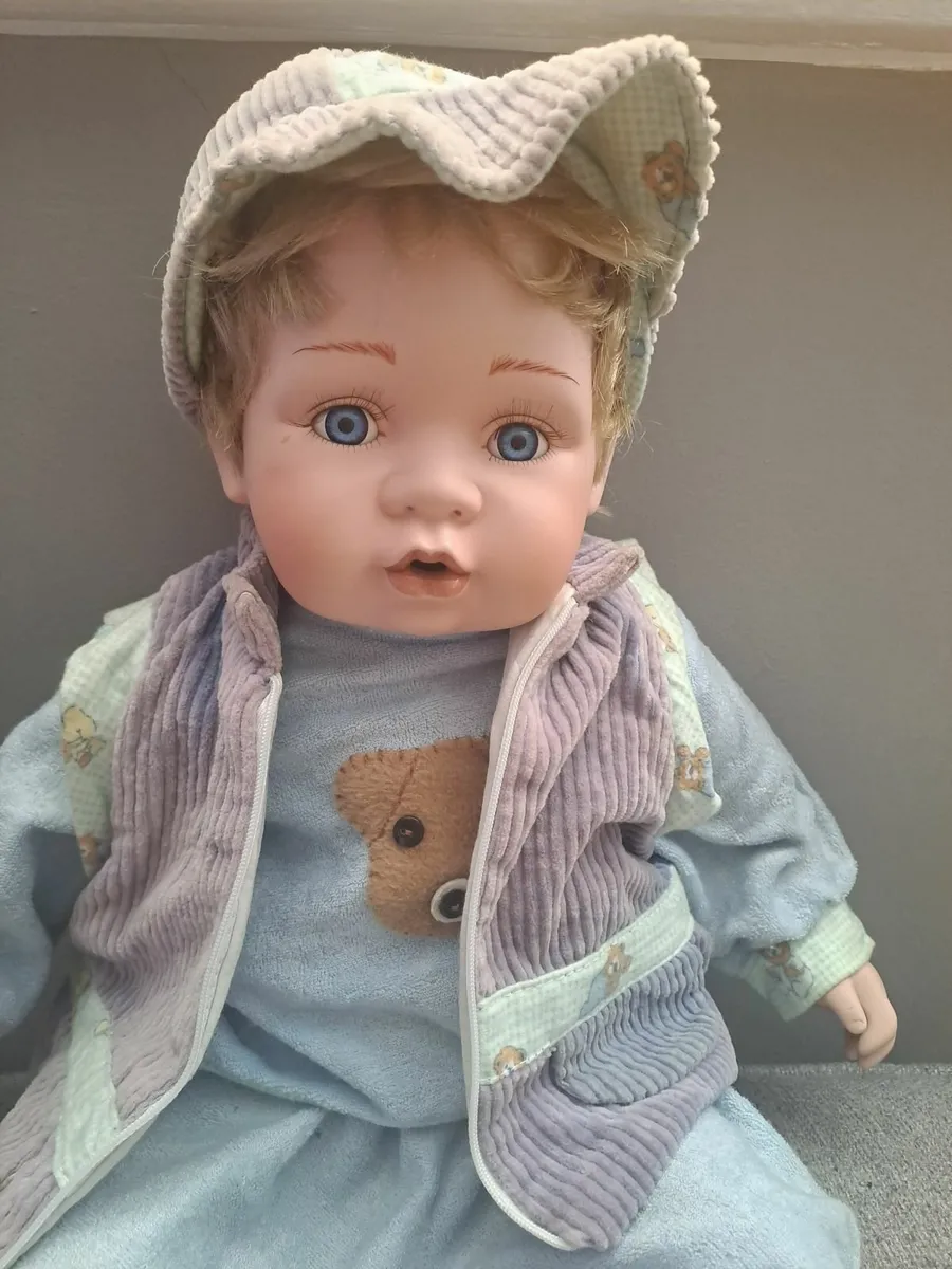 Porcelain dolls - Image 1