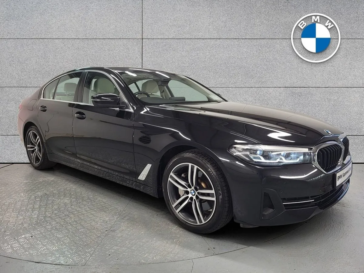 BMW 5 Series 530e SE - Image 1