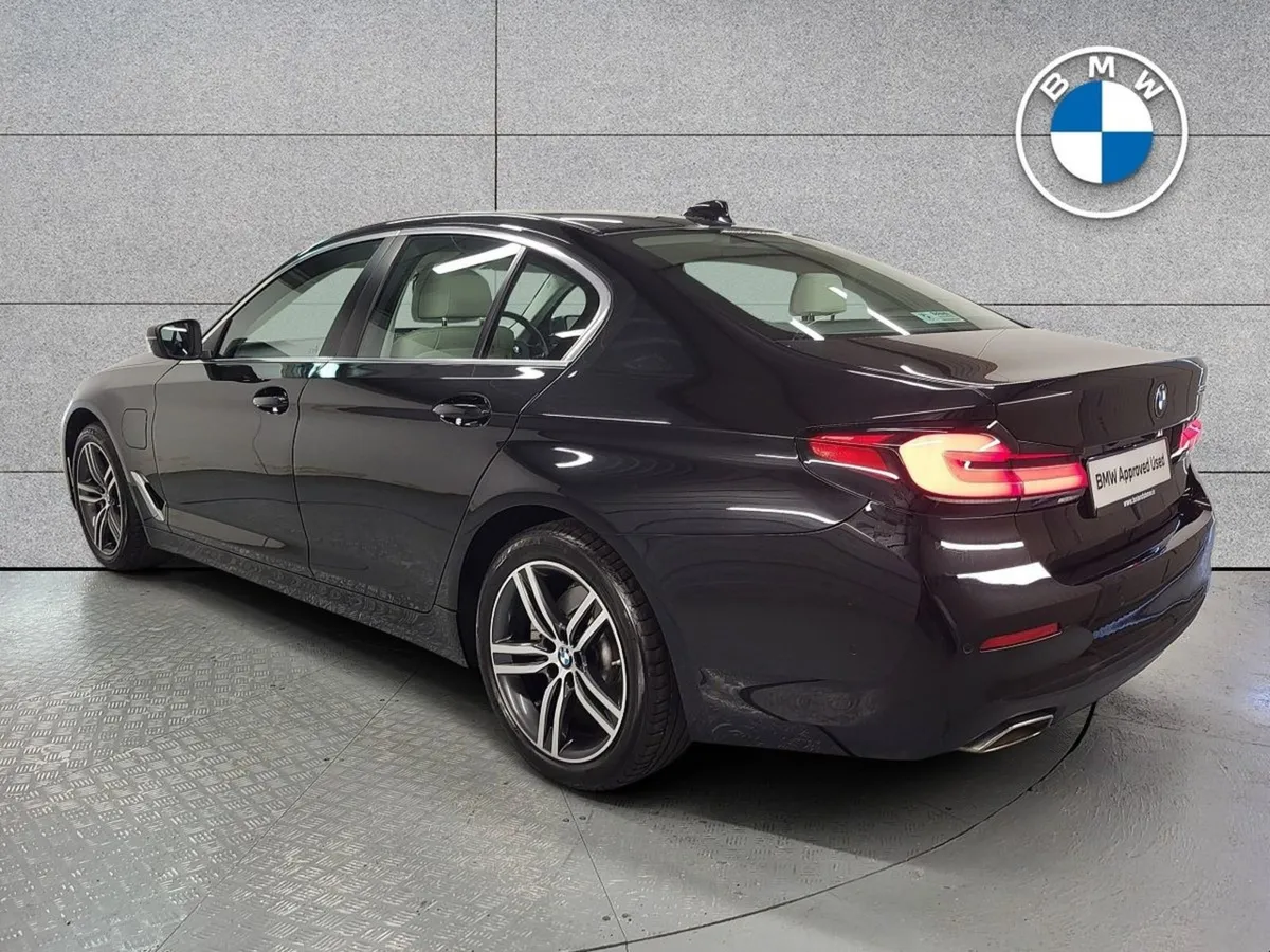 BMW 5 Series 530e SE - Image 3
