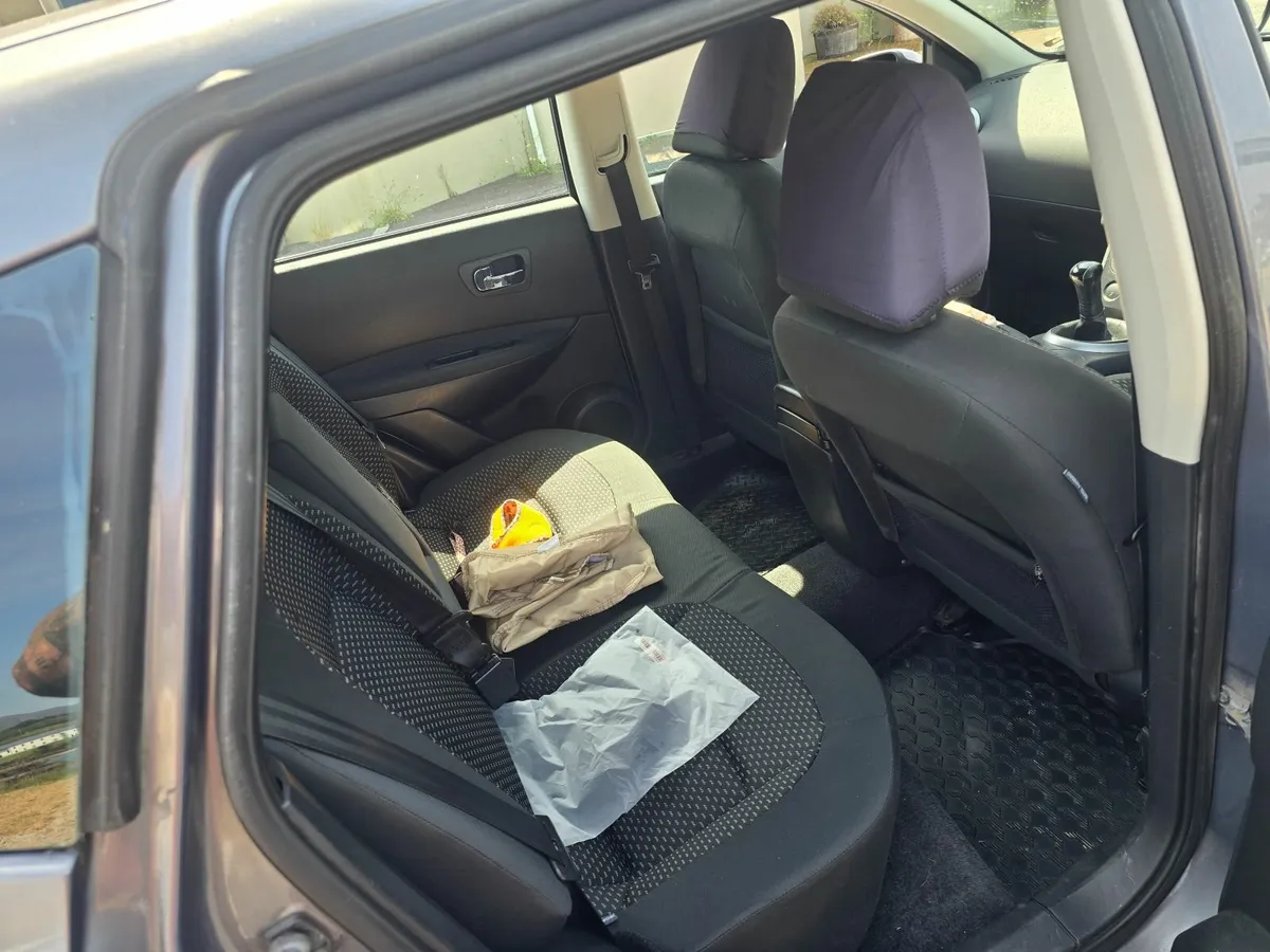 Nissan Qashqai 2007 - Image 2