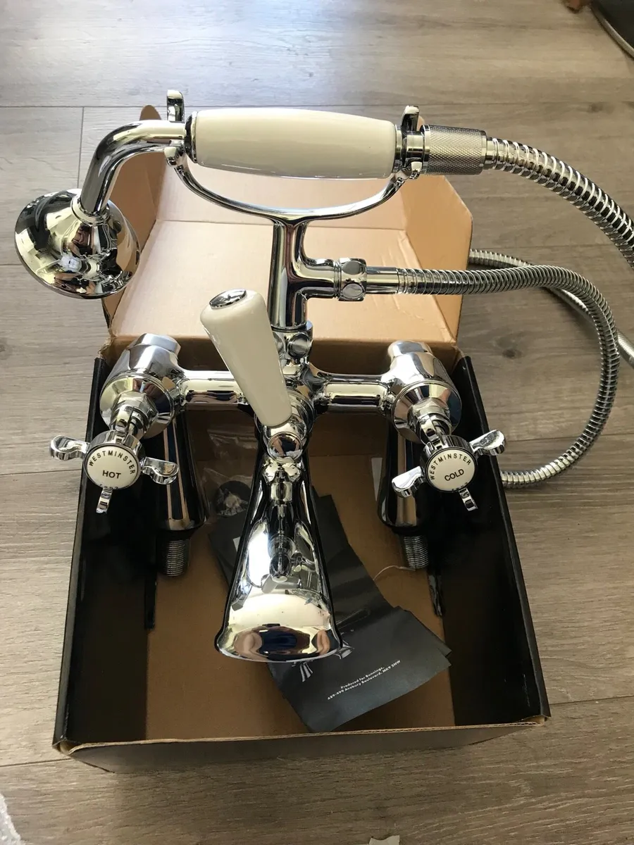 Chrome bath tap and shower head - Image 1