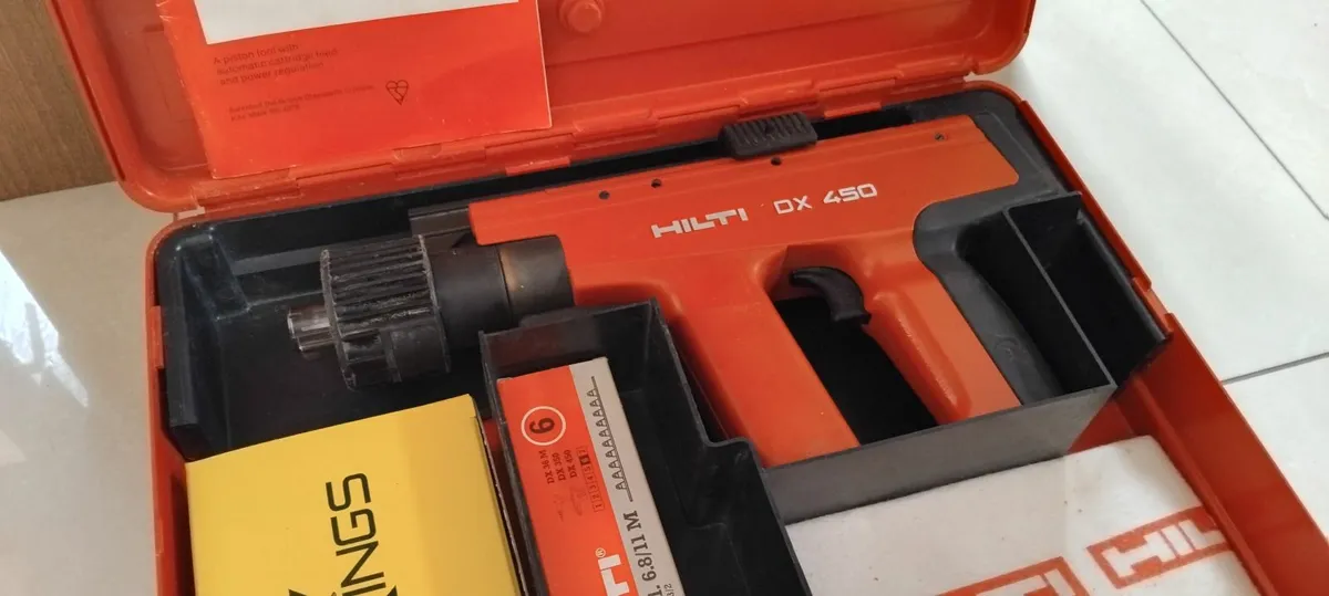 Hilti DX450 Powder Actuated Nail Gun "Serviced" - Image 2