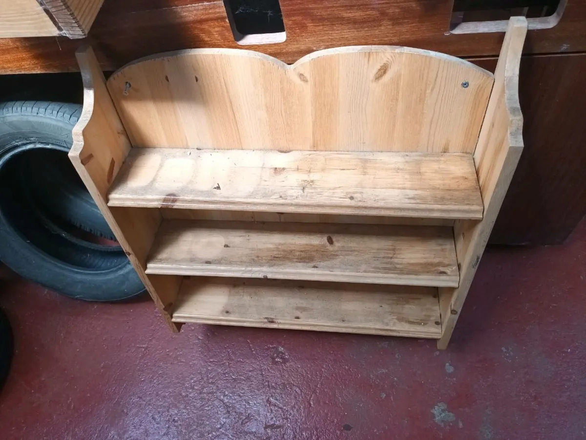 Garage shelf - Image 1