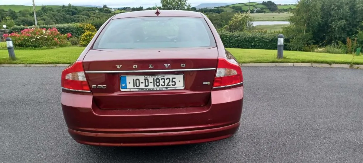Car - Image 4