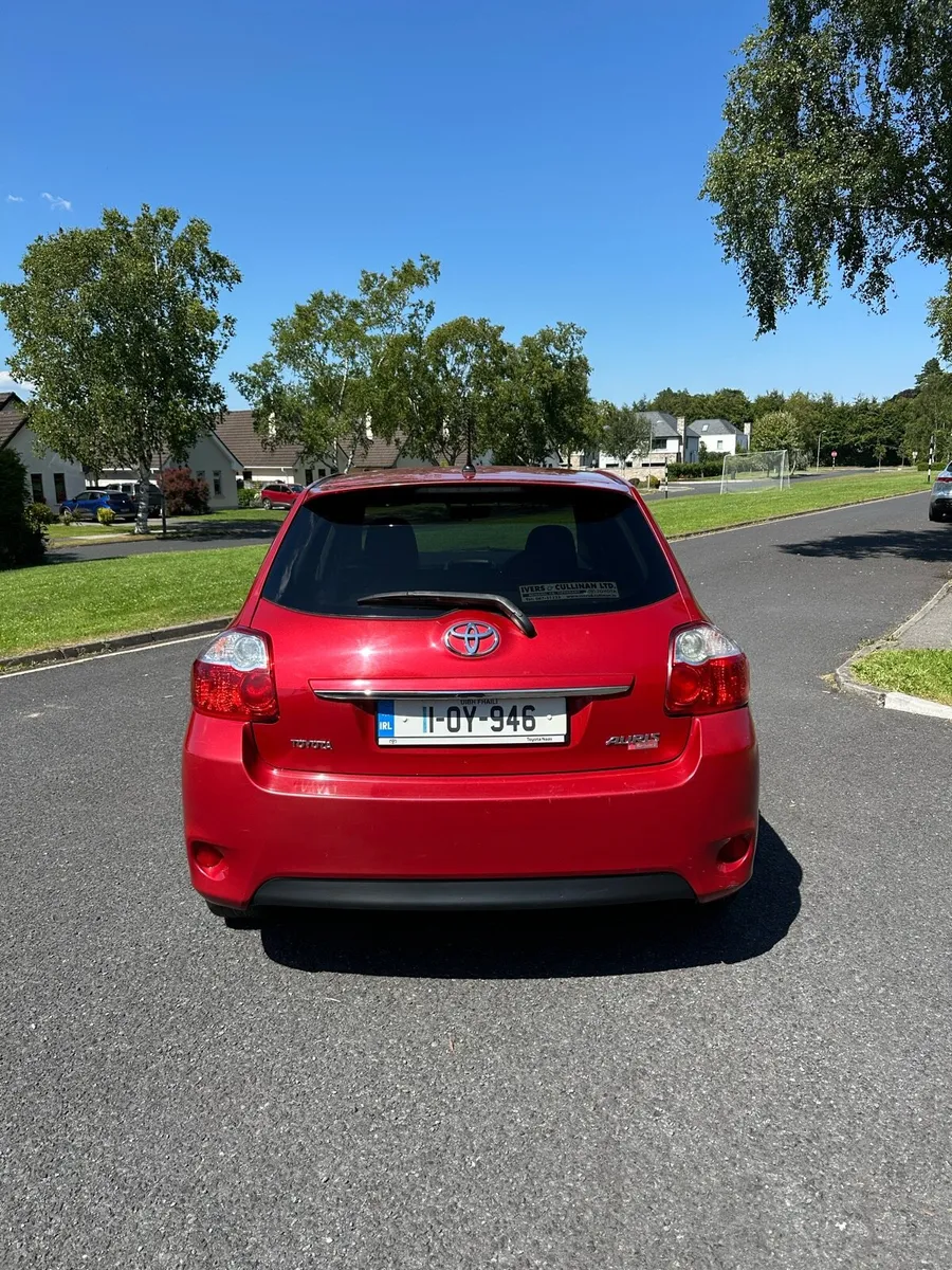 Toyota Auris 157Km - Image 2