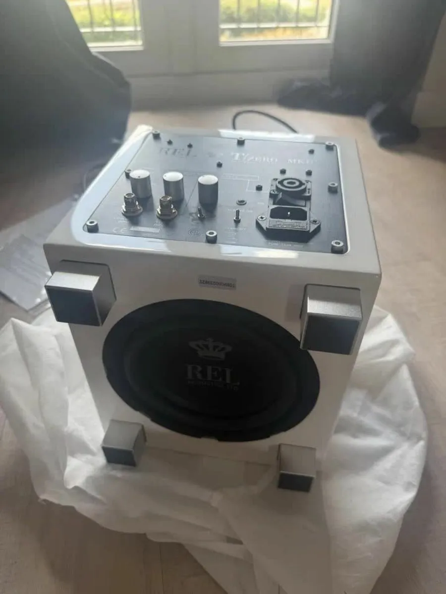 REL T ZERO MKIII Subwoofer - Image 4