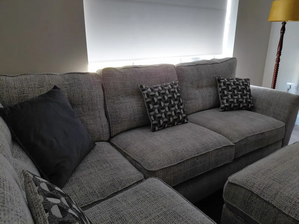 Corner Suite - Image 4